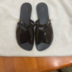 Melissa Glossy Black Women's Sandals Pre-Owned.  True to size 8/37
